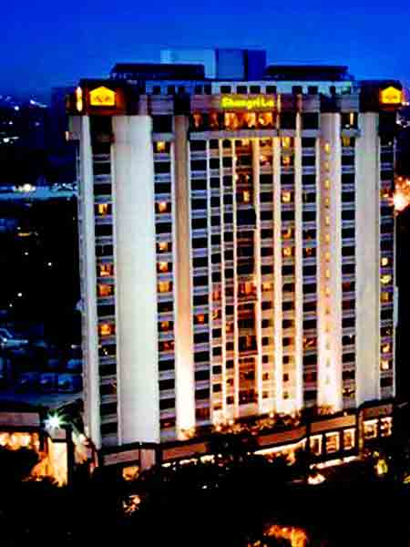 eros-hotel-escorts-in-delhi