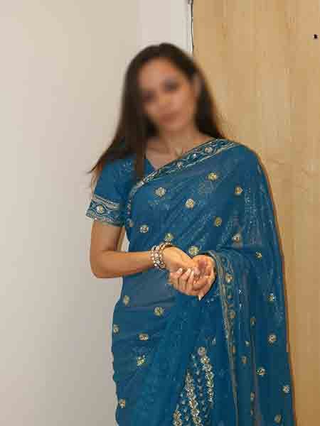 kirti-house-wife-escorts-service-in-delhi